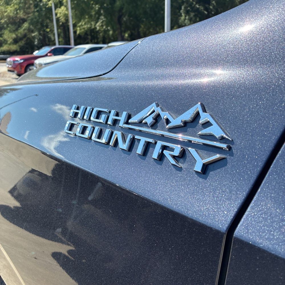 2022 Chevrolet Tahoe High Country