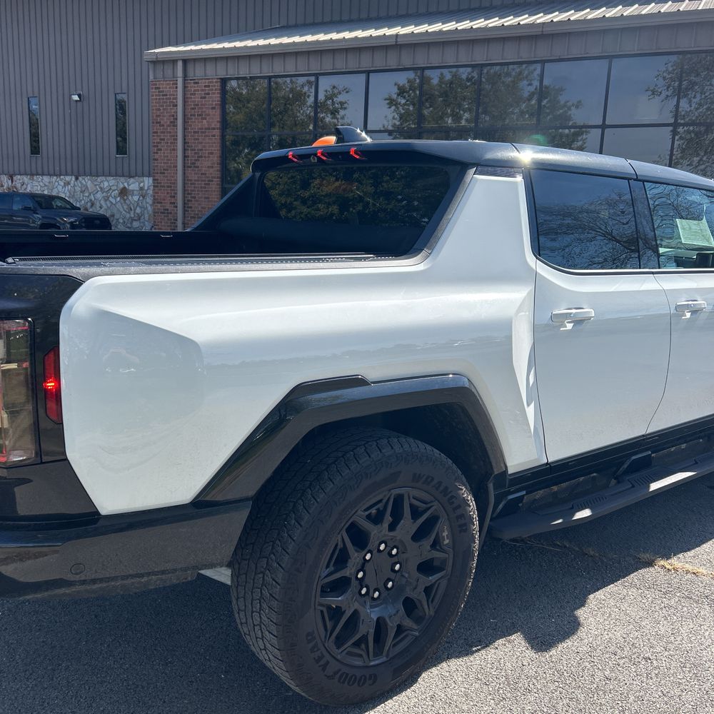 2024 GMC Hummer EV SUT 2X