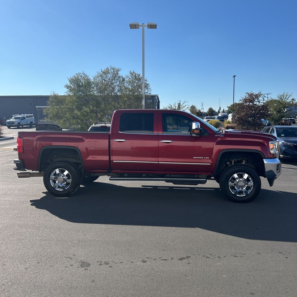 2019 GMC Sierra 2500HD SLT