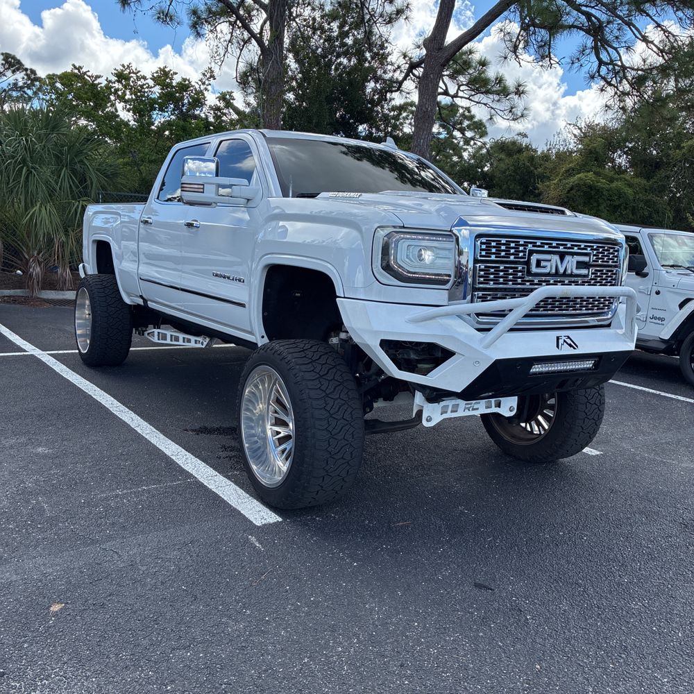 2019 GMC Sierra 2500HD Denali