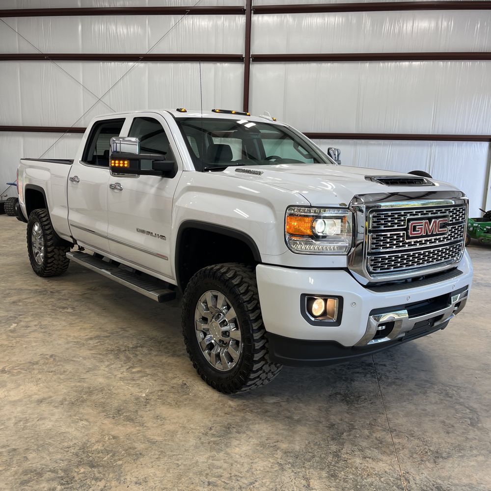 2019 GMC Sierra 2500HD Denali