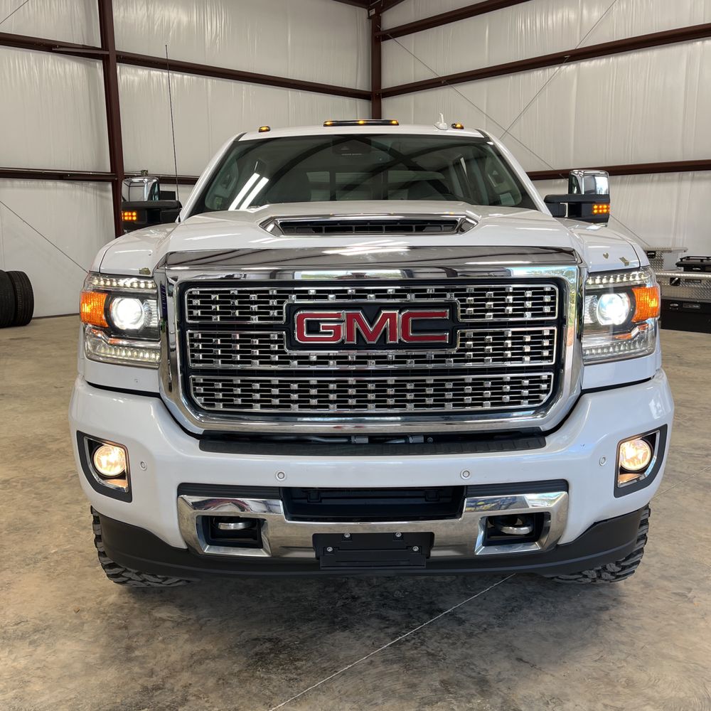 2019 GMC Sierra 2500HD Denali