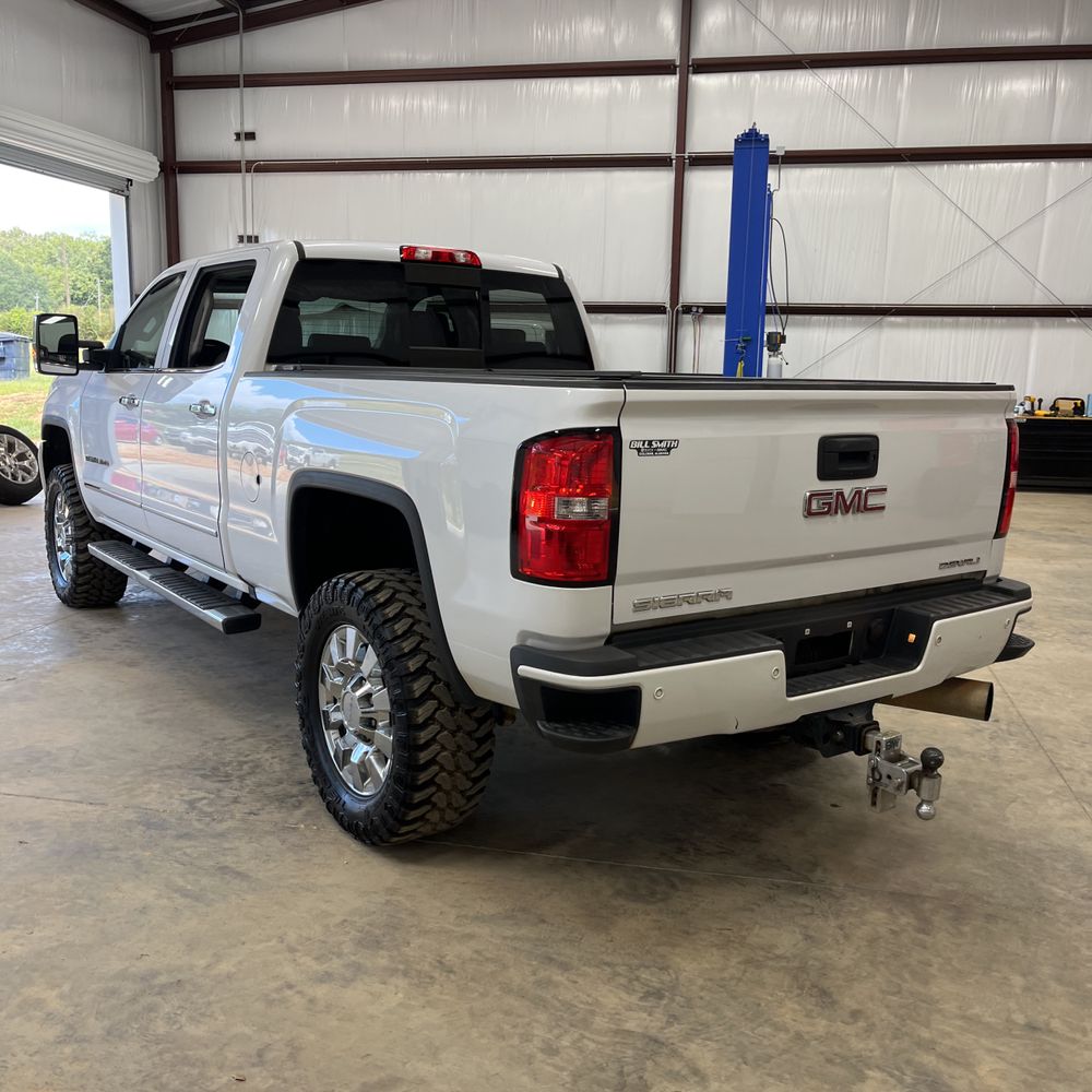 2019 GMC Sierra 2500HD Denali