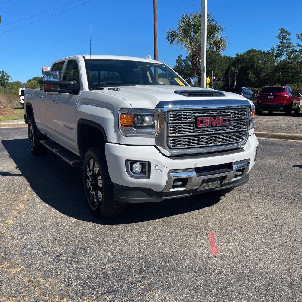2019 GMC Sierra 2500HD Denali