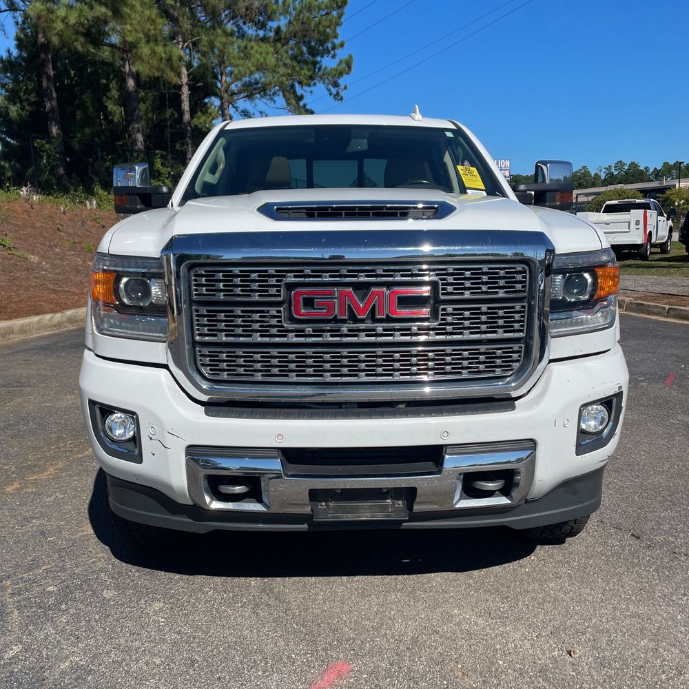 2019 GMC Sierra 2500HD Denali