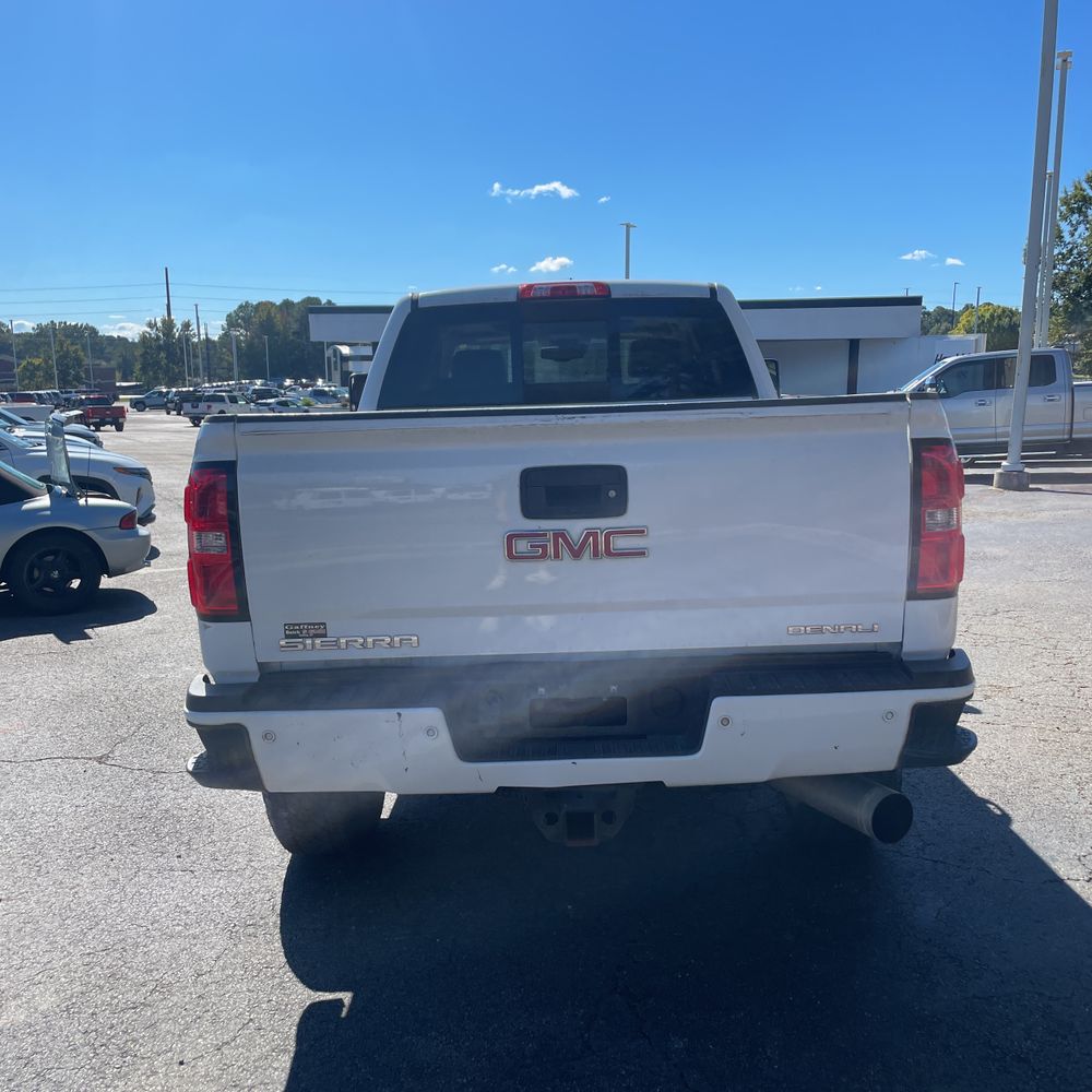 2019 GMC Sierra 2500HD Denali