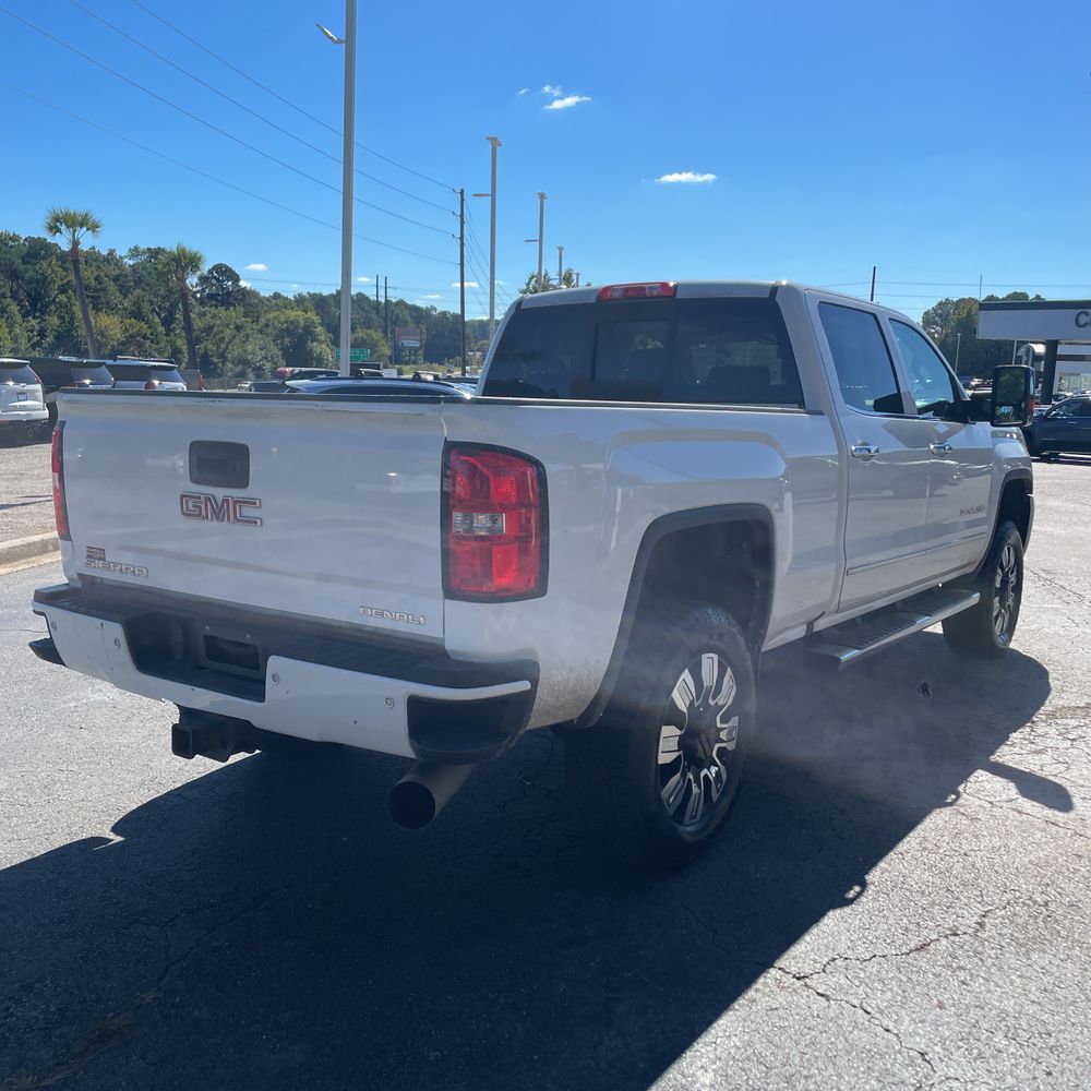 2019 GMC Sierra 2500HD Denali
