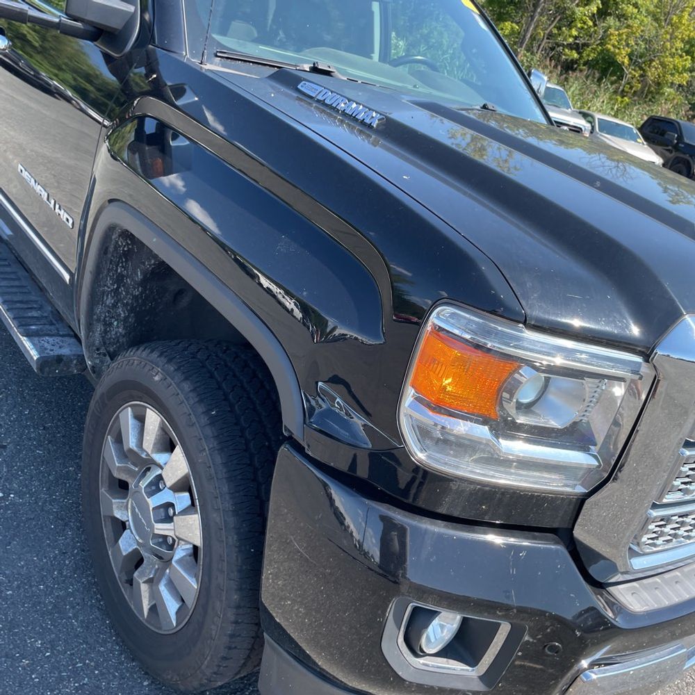 2018 GMC Sierra 2500HD Denali