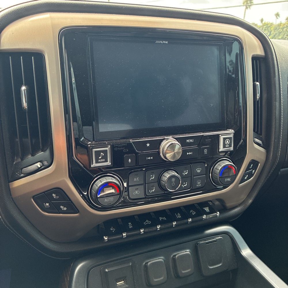 2017 GMC Sierra 2500HD Denali