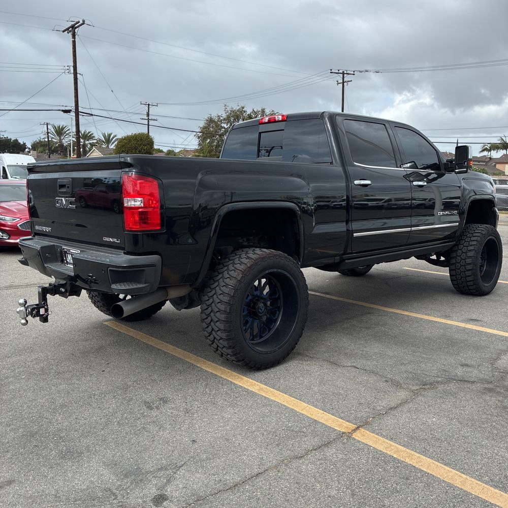 2017 GMC Sierra 2500HD Denali