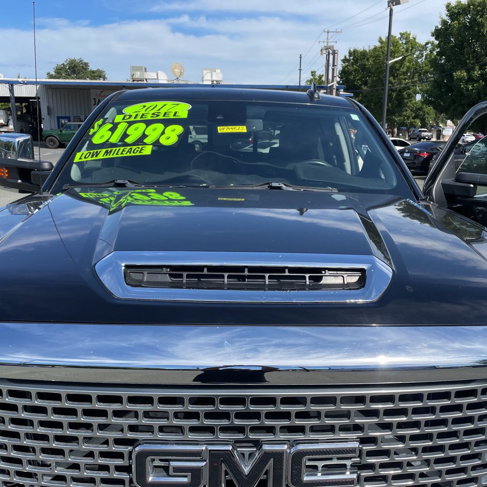2017 GMC Sierra 2500HD Denali