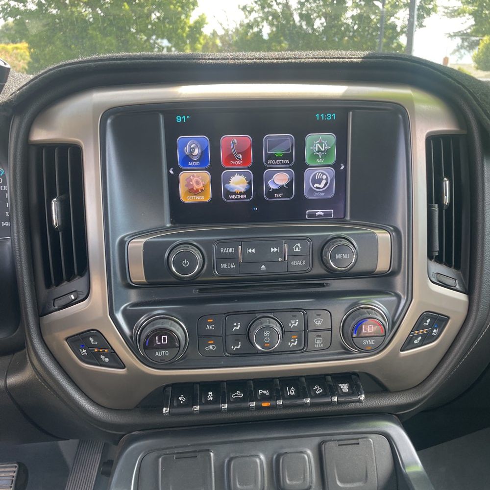2017 GMC Sierra 2500HD Denali