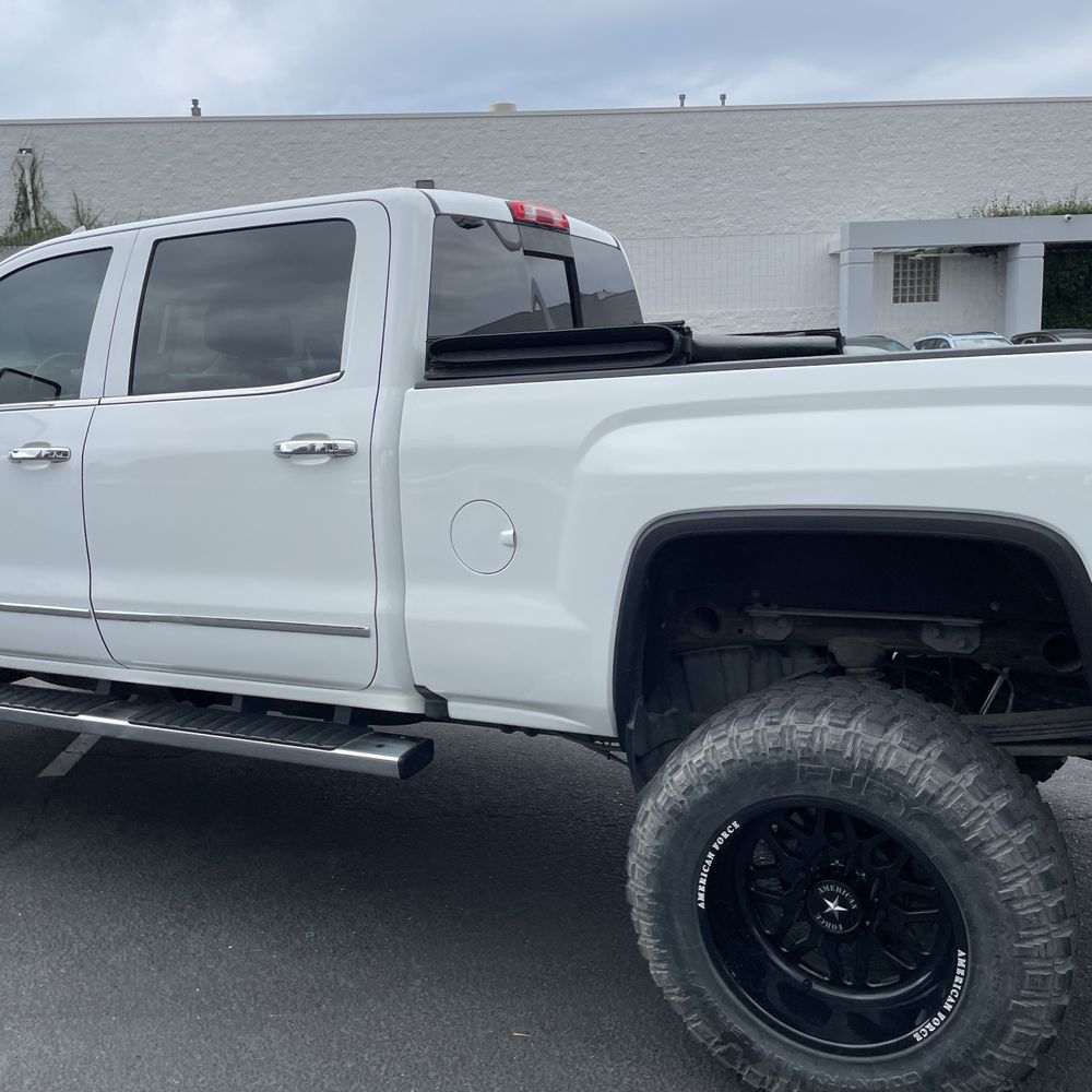 2017 GMC Sierra 2500HD Denali