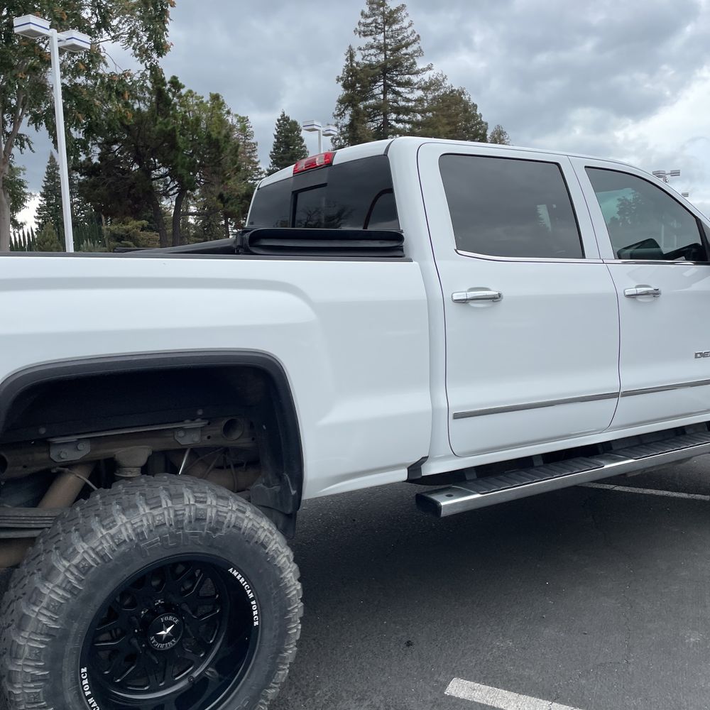 2017 GMC Sierra 2500HD Denali