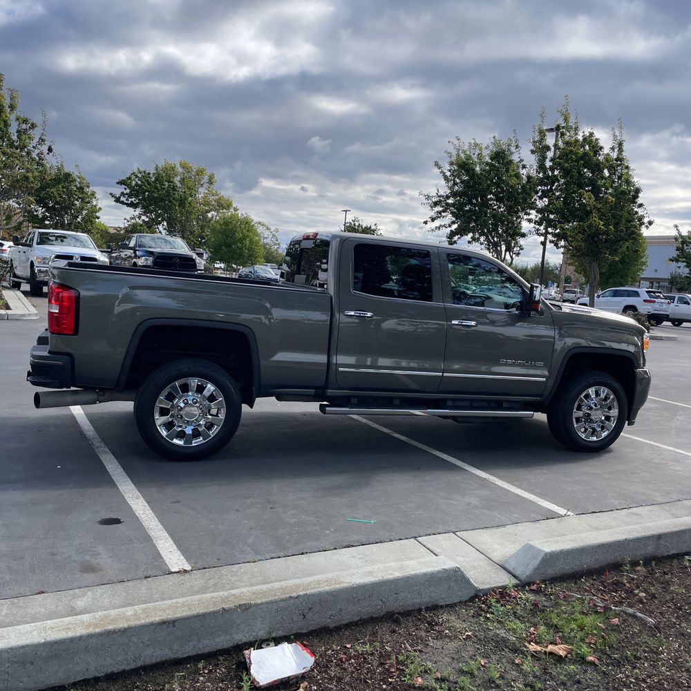 2018 GMC Sierra 2500HD Denali