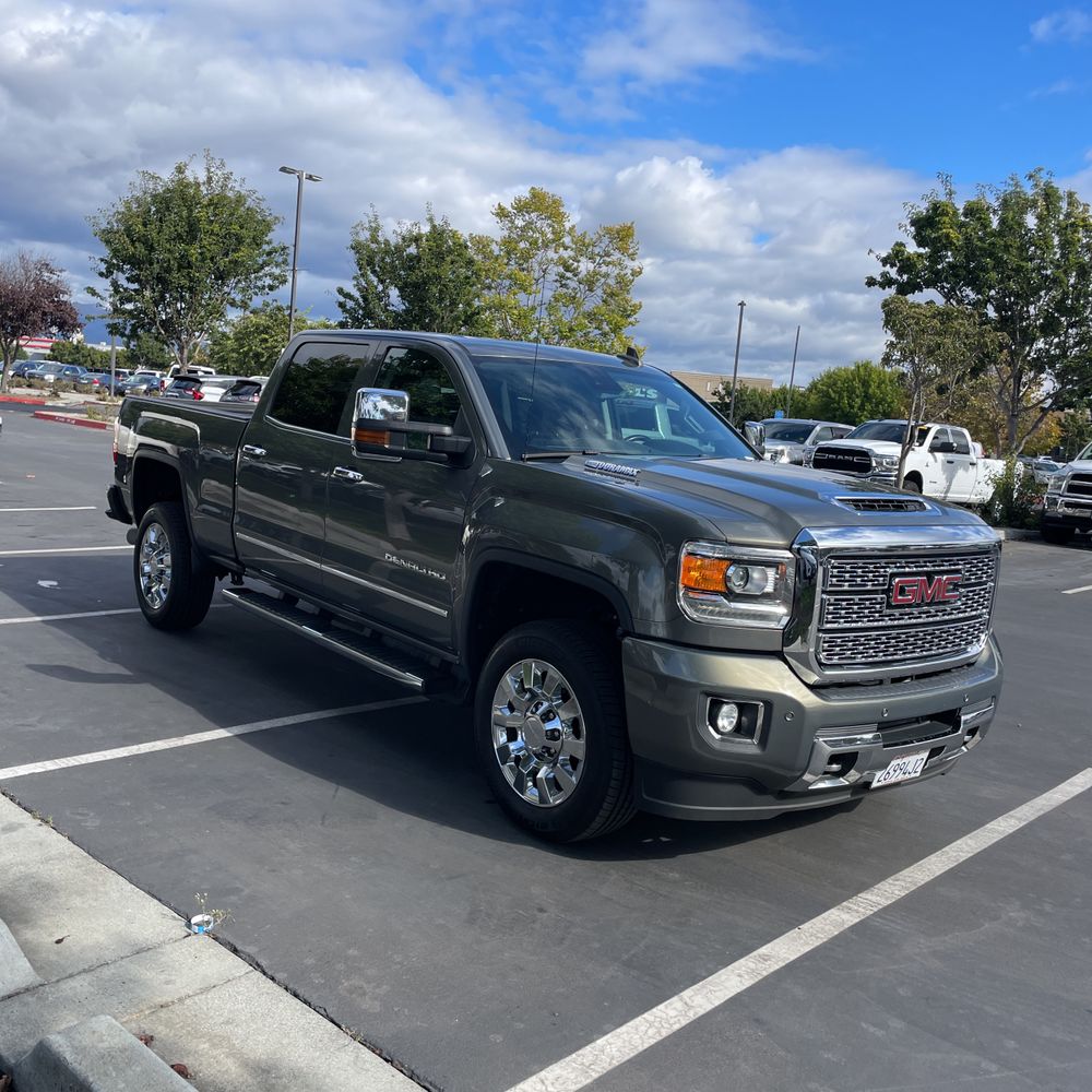 2018 GMC Sierra 2500HD Denali