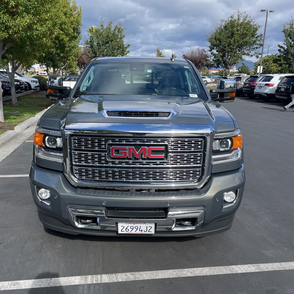 2018 GMC Sierra 2500HD Denali