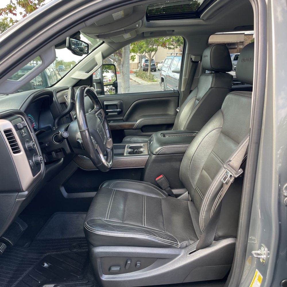 2018 GMC Sierra 2500HD Denali