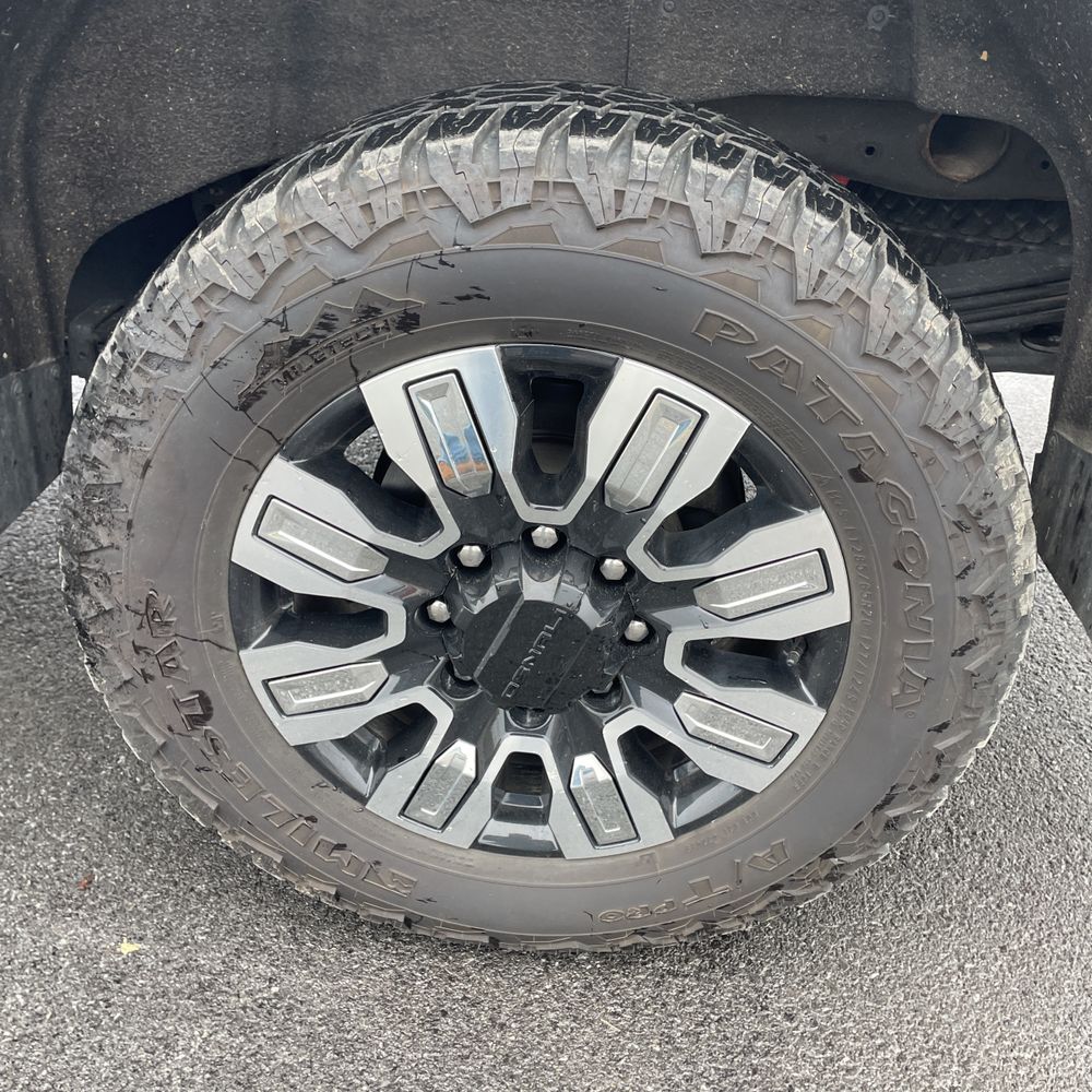 2023 GMC Sierra 2500 SLT
