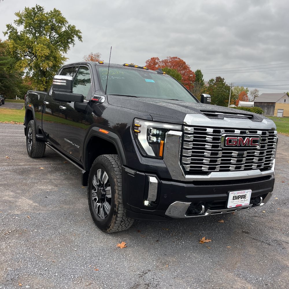 2024 GMC Sierra 2500 Denali
