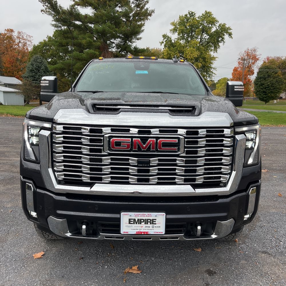2024 GMC Sierra 2500 Denali