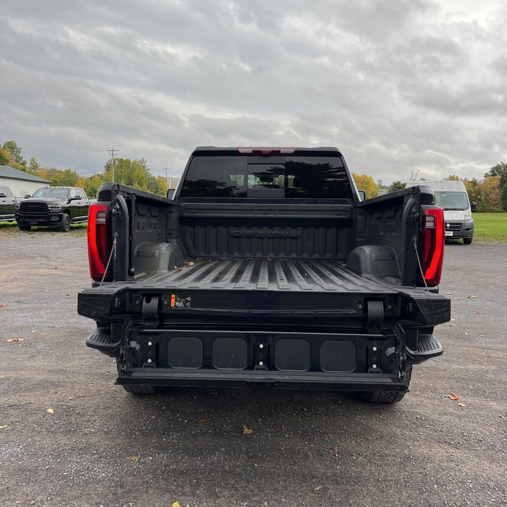 2024 GMC Sierra 2500 Denali