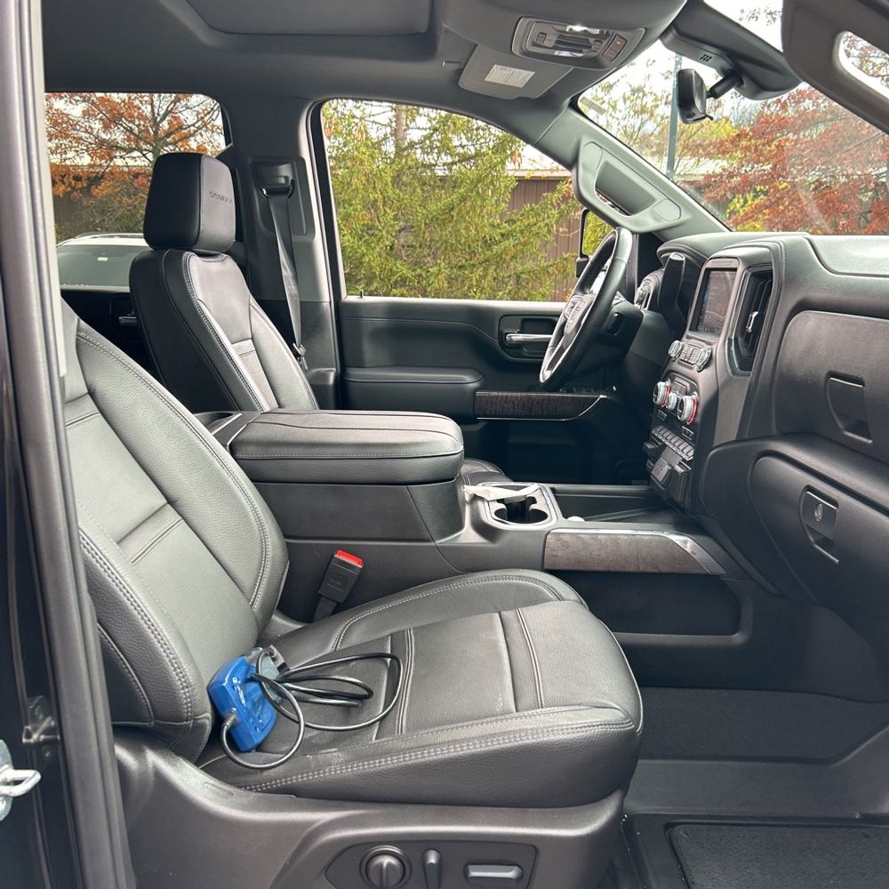 2023 GMC Sierra 2500 Denali