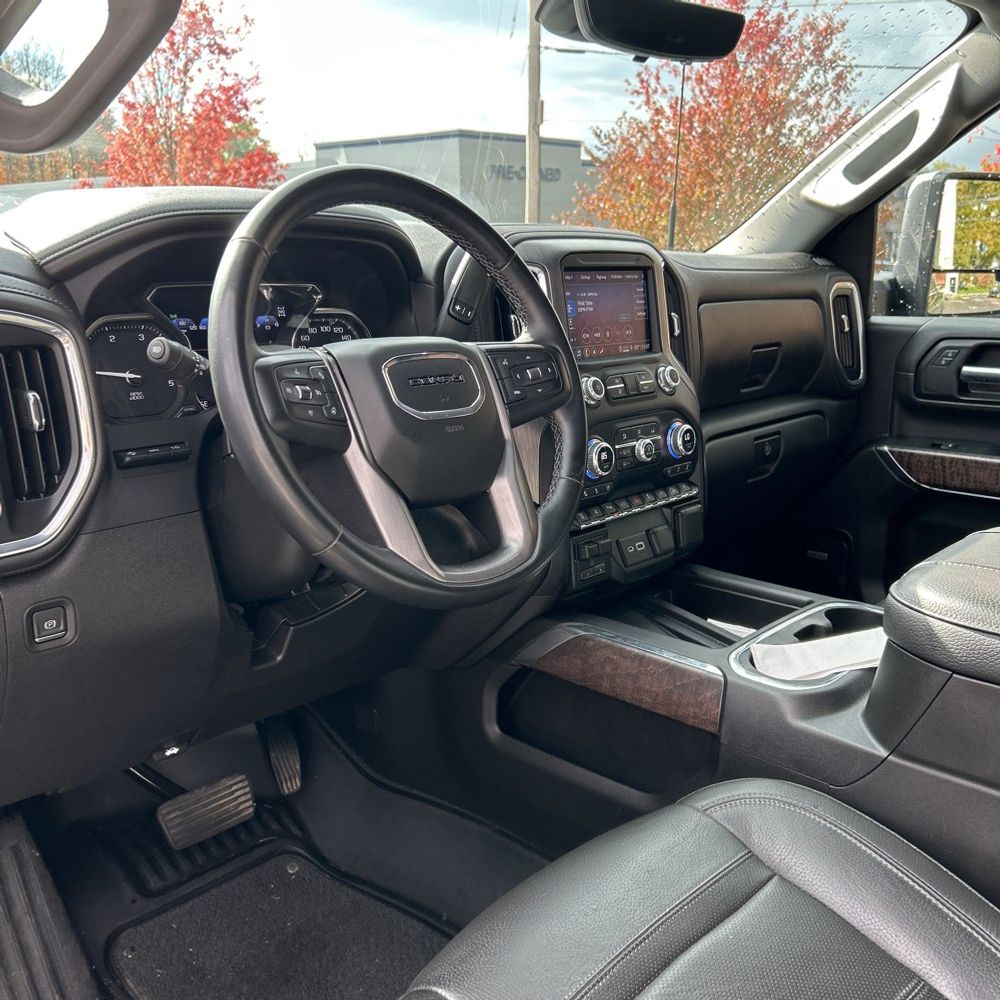 2023 GMC Sierra 2500 Denali