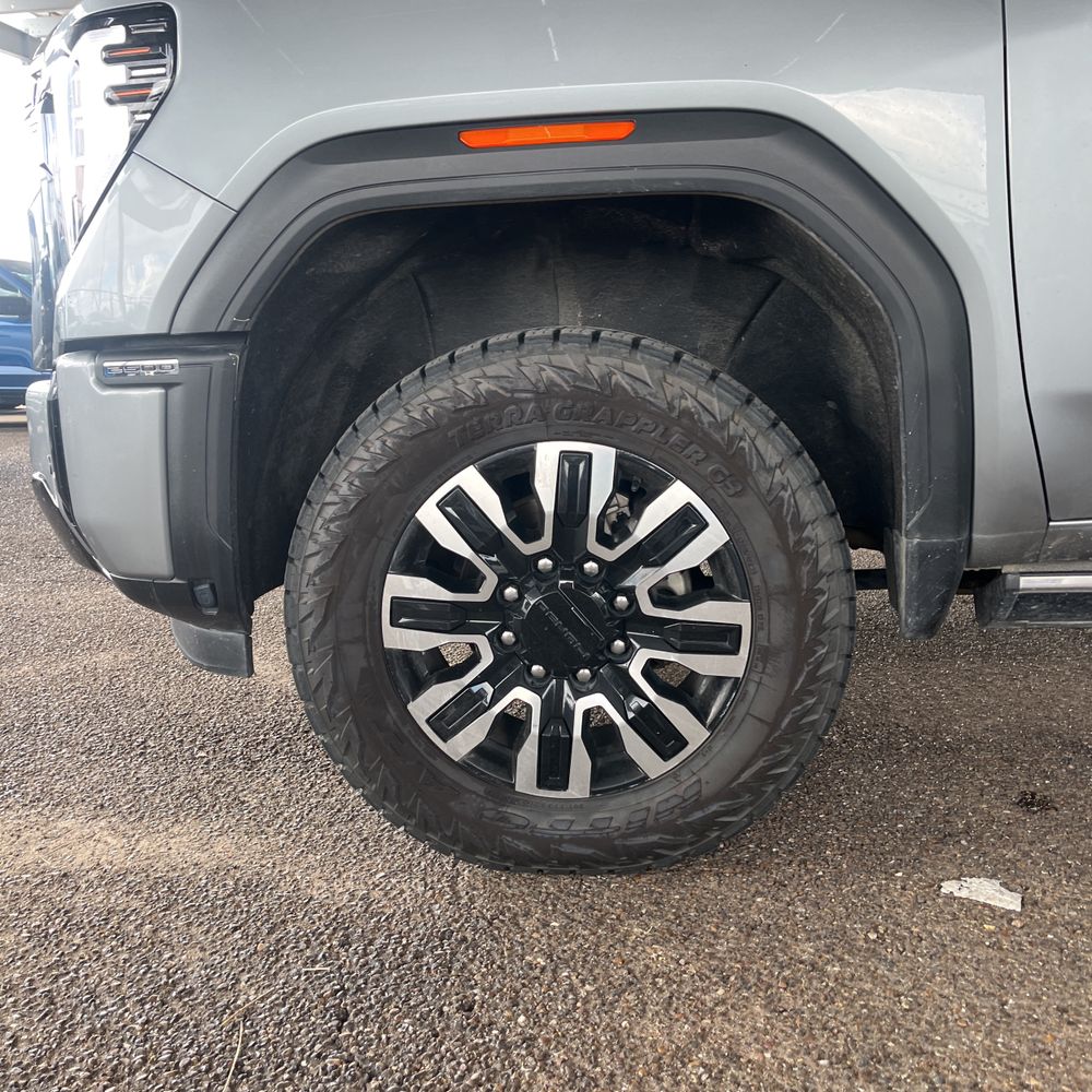 2024 GMC Sierra 2500HD Denali Ultimate