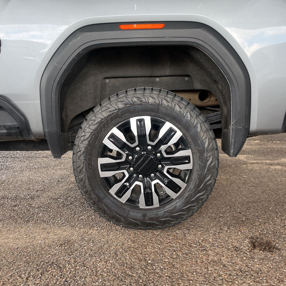 2024 GMC Sierra 2500HD Denali Ultimate