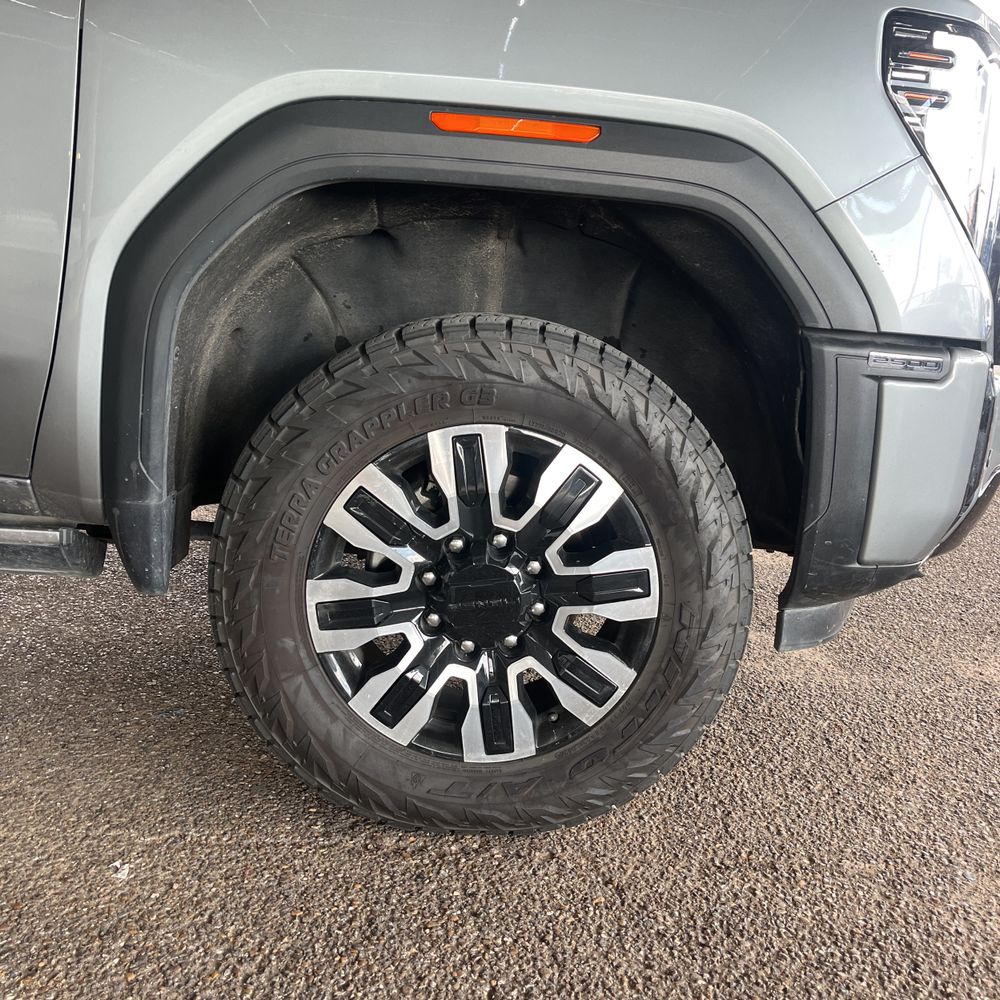 2024 GMC Sierra 2500HD Denali Ultimate