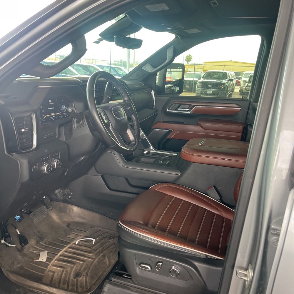 2024 GMC Sierra 2500HD Denali Ultimate