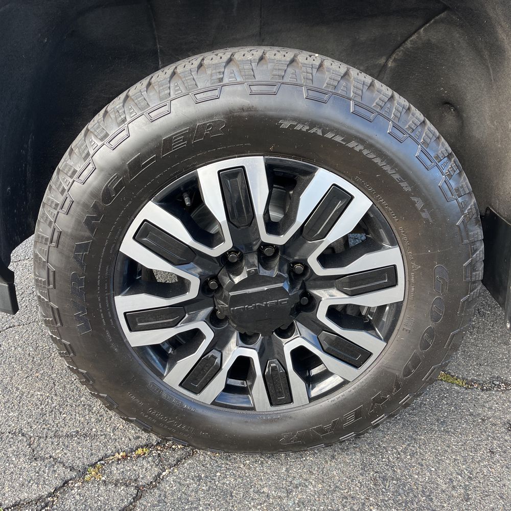2024 GMC Sierra 2500 Denali Ultimate