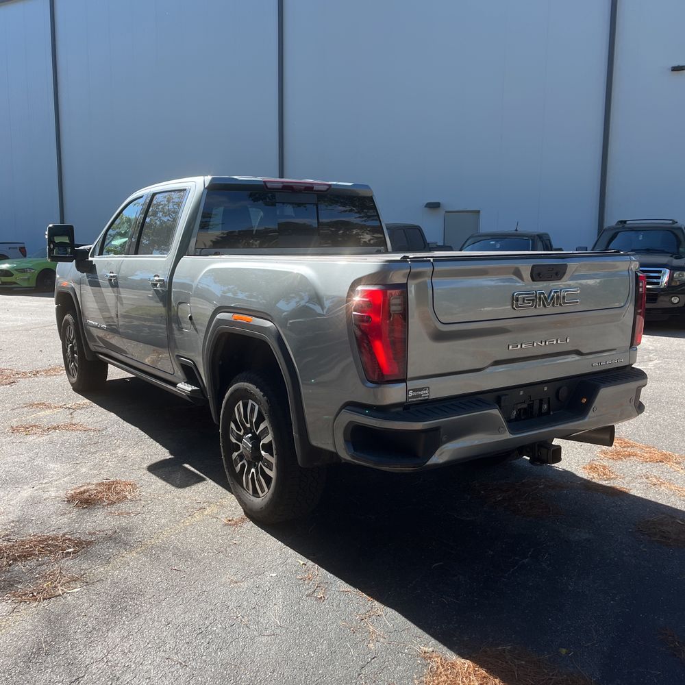 2024 GMC Sierra 2500HD Denali Ultimate