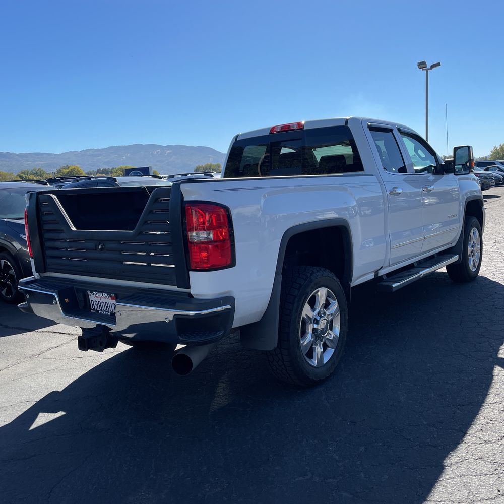 2017 GMC Sierra 2500HD SLT