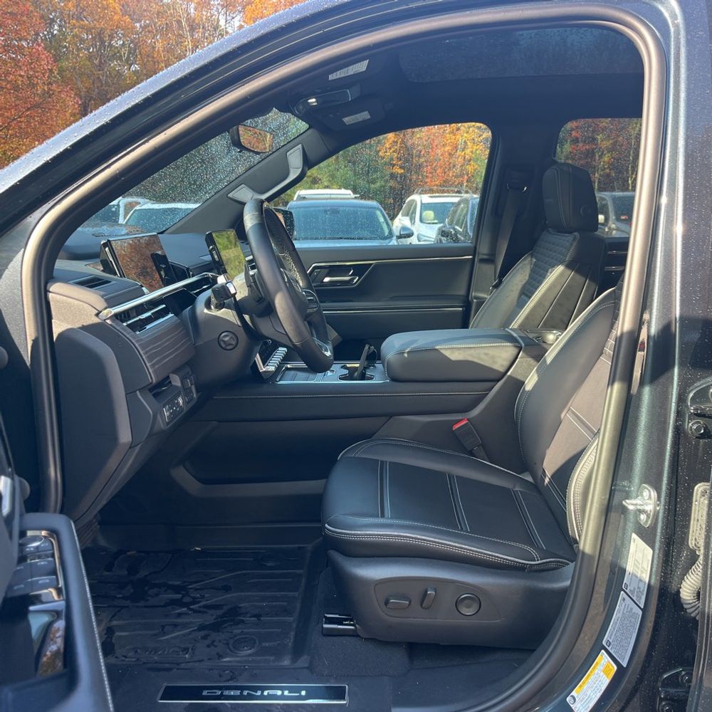 2025 GMC Sierra EV Denali Max Range