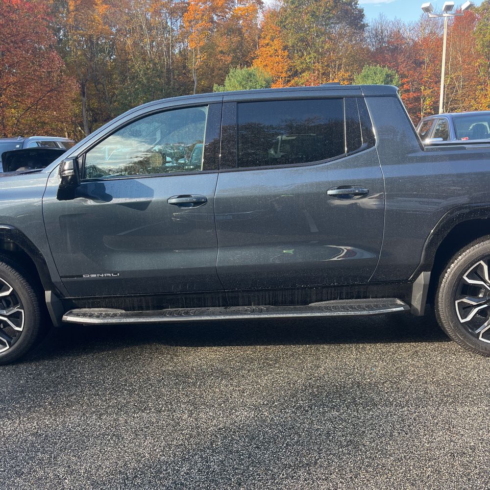 2025 GMC Sierra EV Denali Max Range