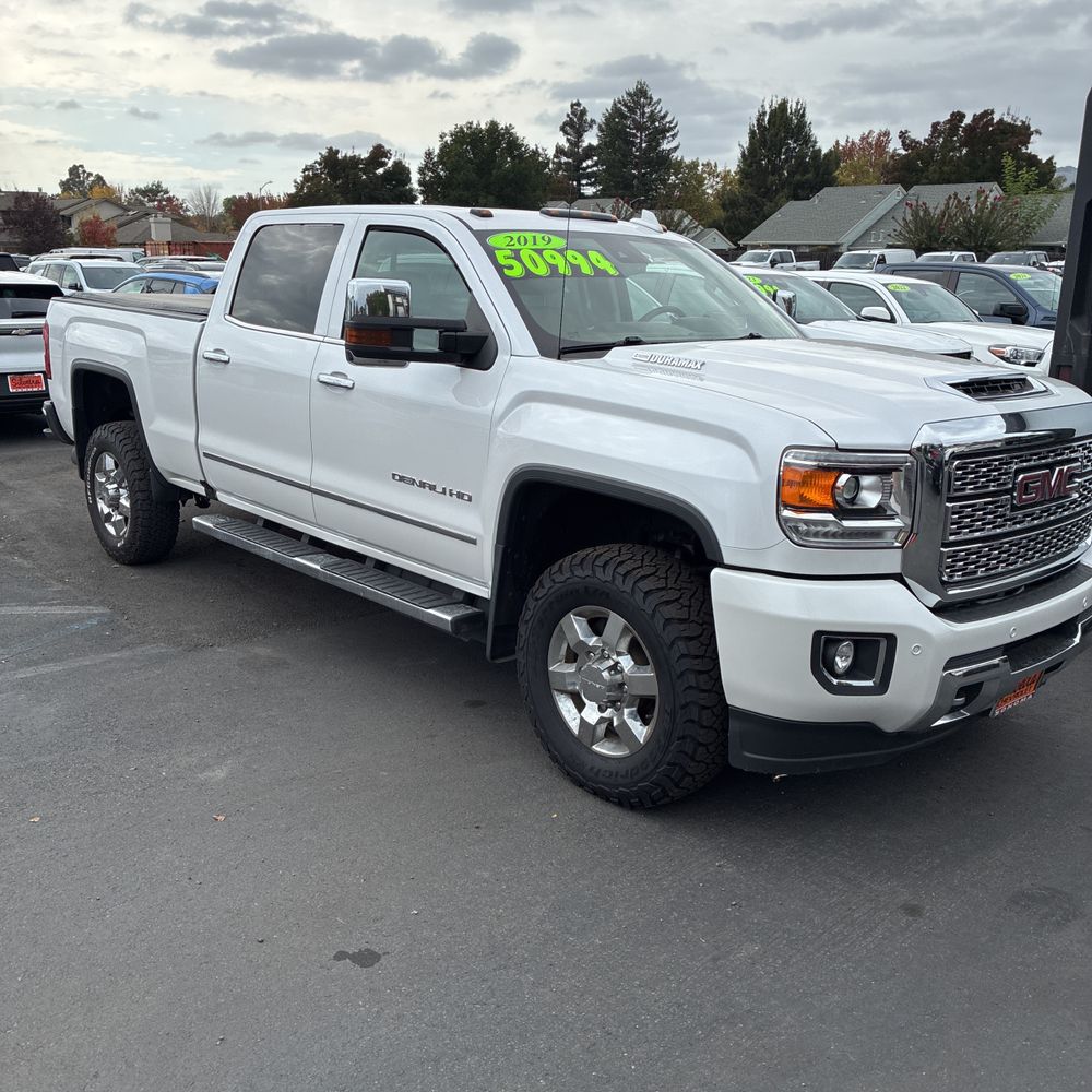 2019 GMC Sierra 3500HD Denali