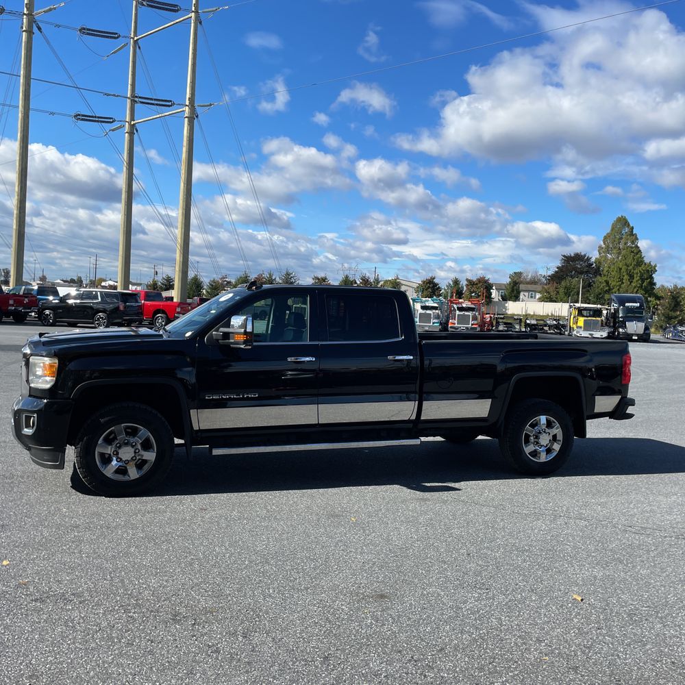2016 GMC Sierra 3500HD Denali