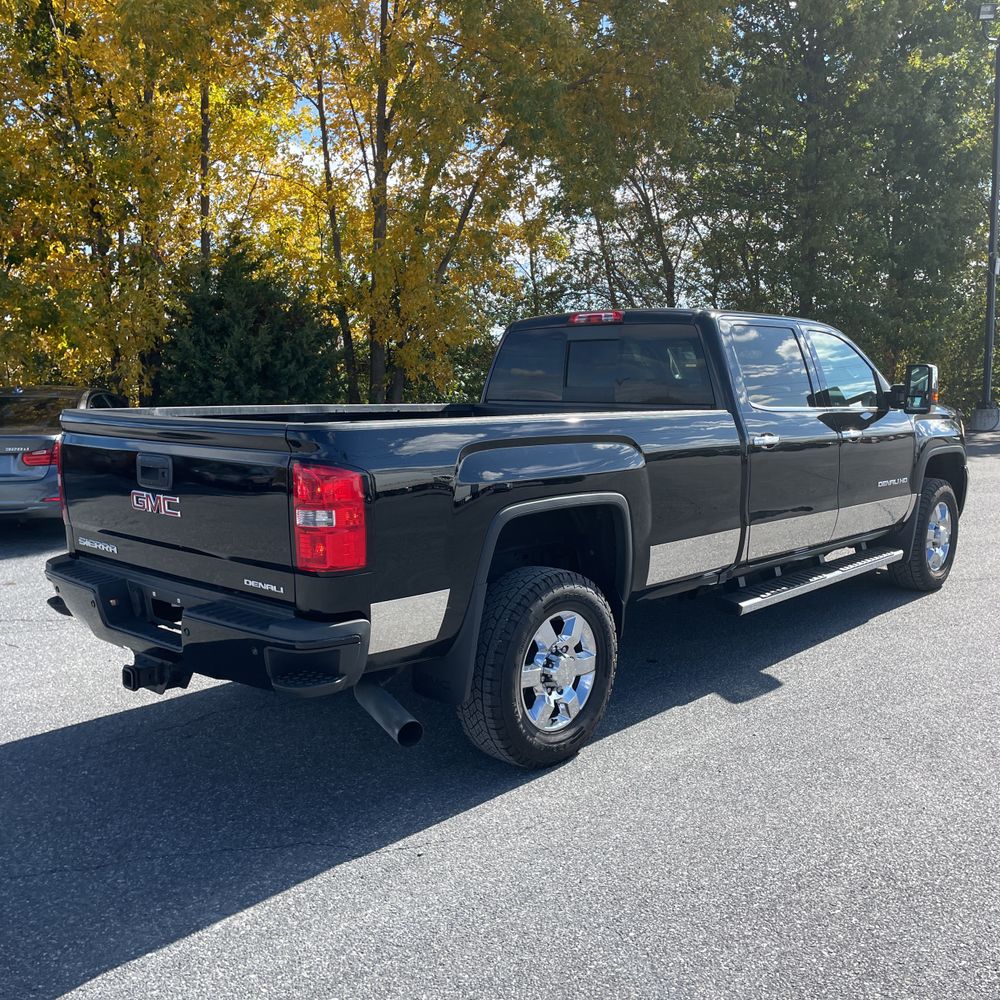 2016 GMC Sierra 3500HD Denali