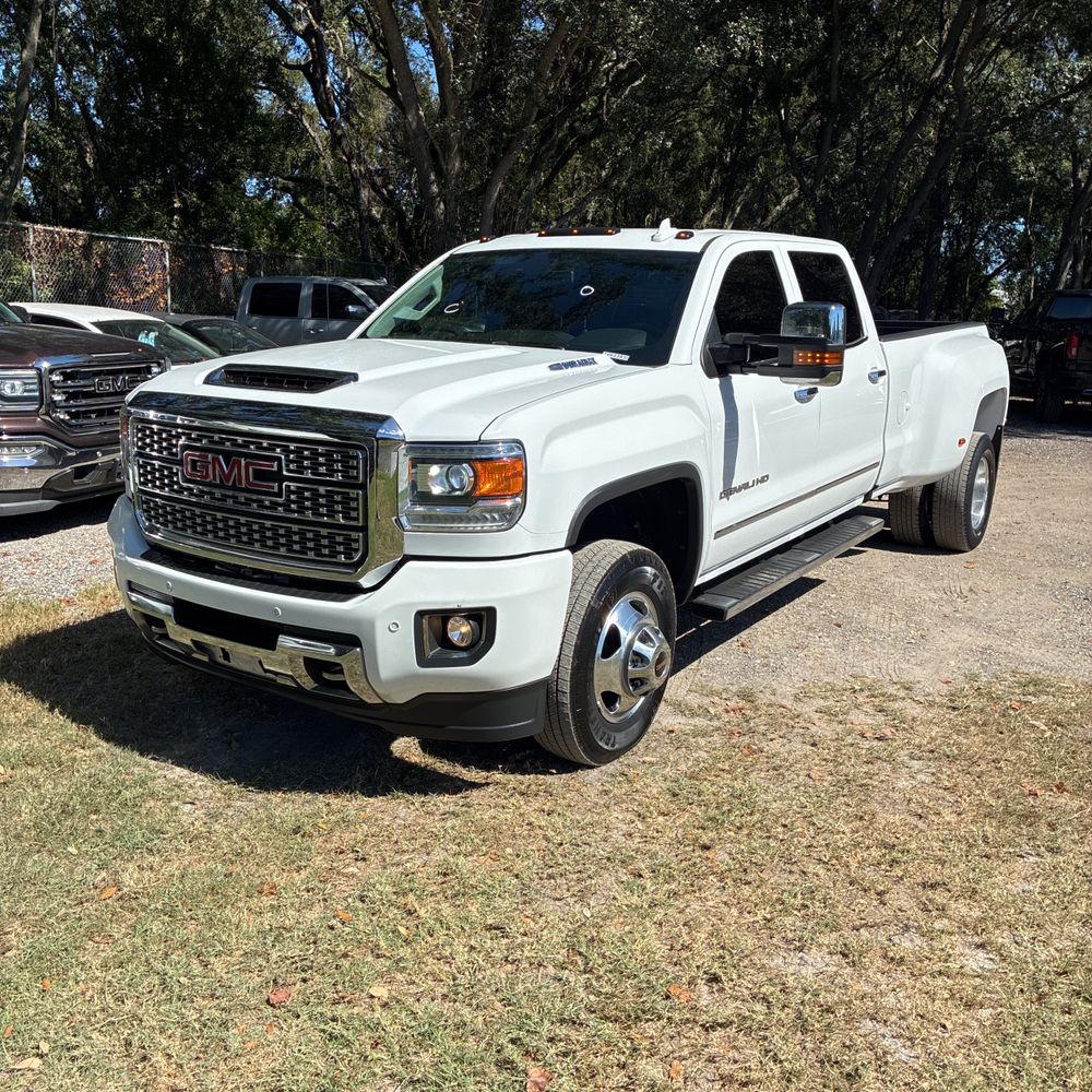 2018 GMC Sierra 3500HD Denali