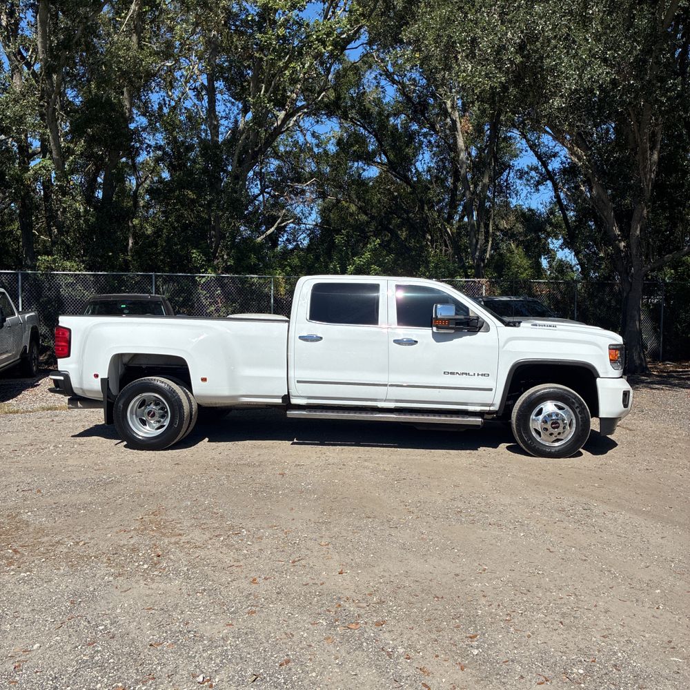 2018 GMC Sierra 3500HD Denali