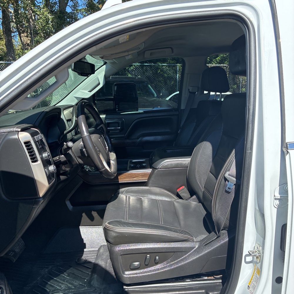 2018 GMC Sierra 3500HD Denali