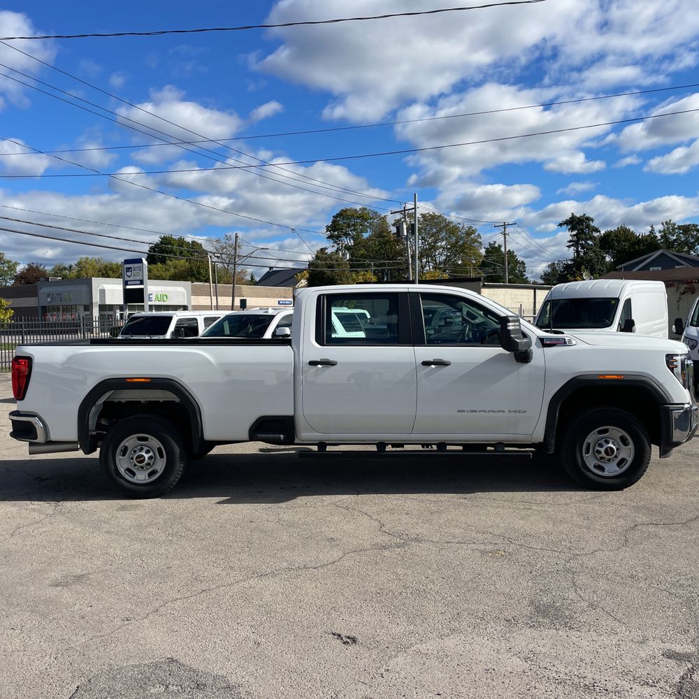2024 GMC Sierra 2500 Pro