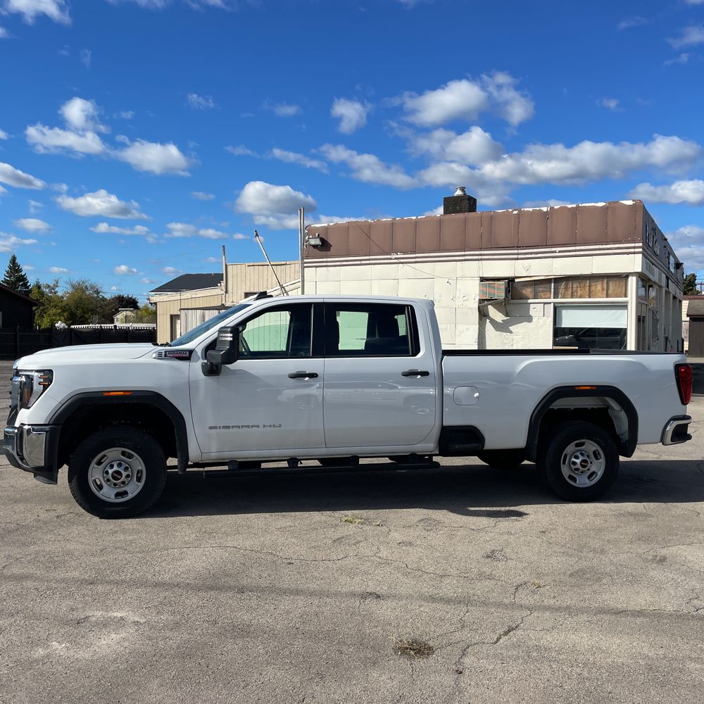 2024 GMC Sierra 2500 Pro