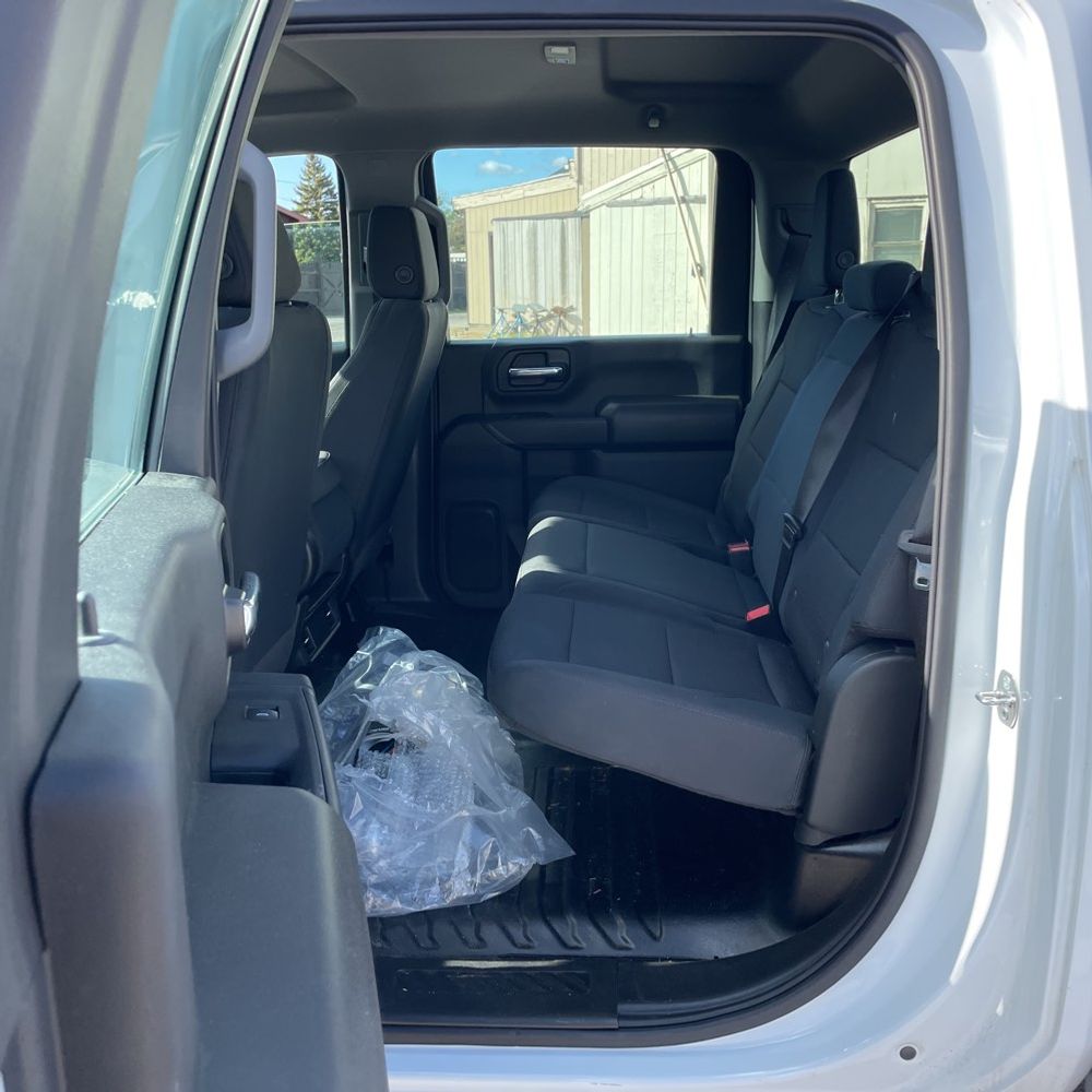 2024 GMC Sierra 2500 Pro