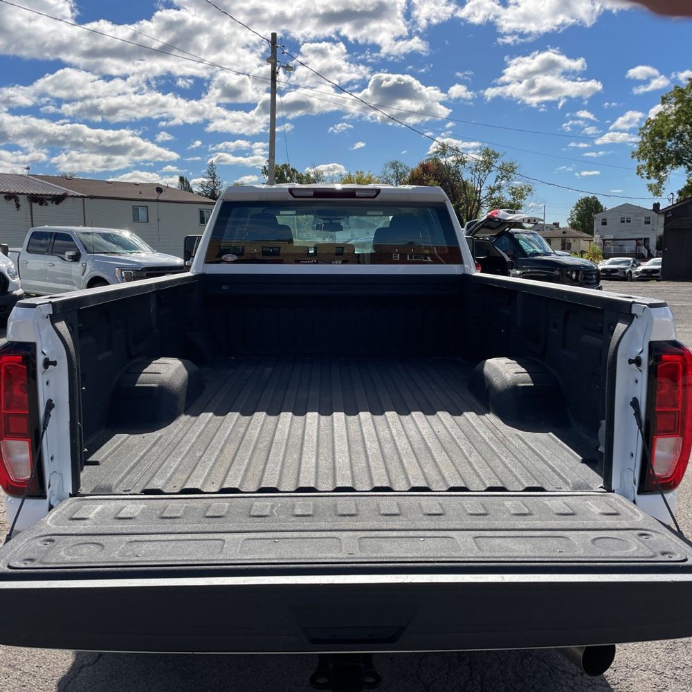 2024 GMC Sierra 2500 Pro