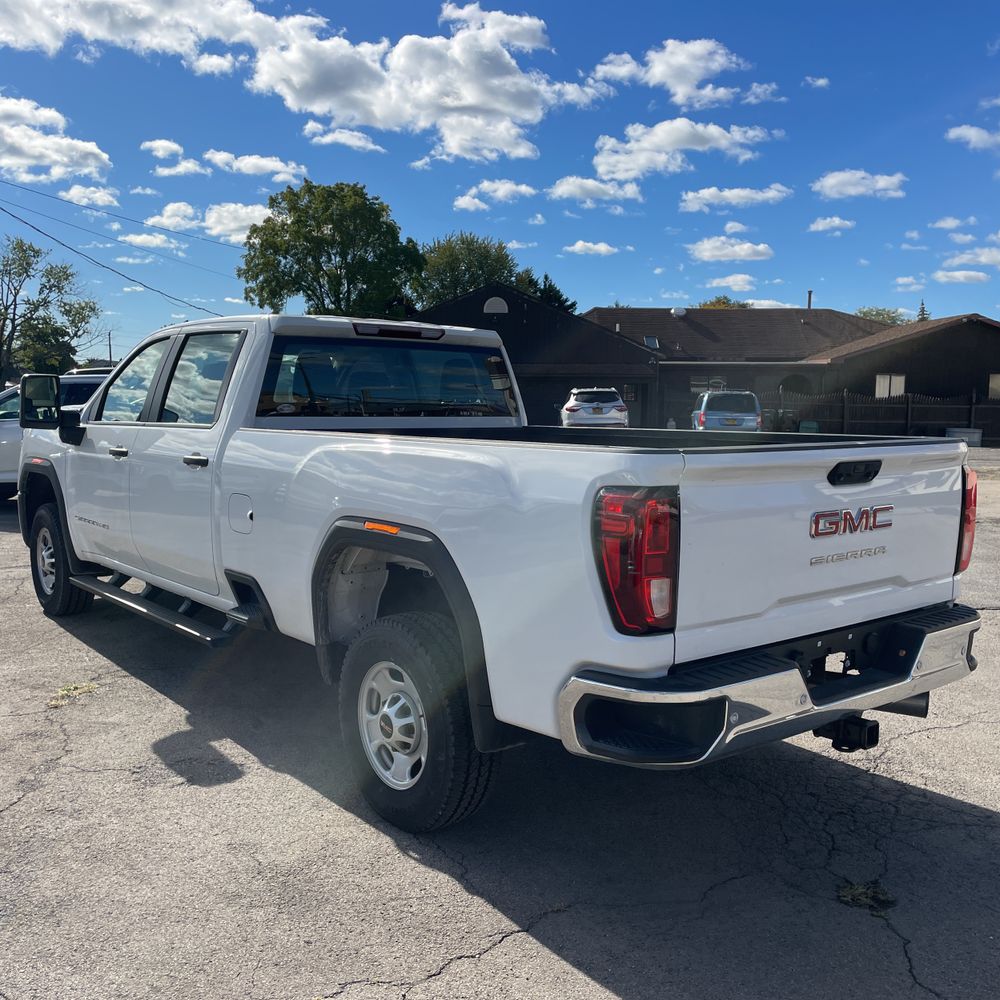 2024 GMC Sierra 2500 Pro