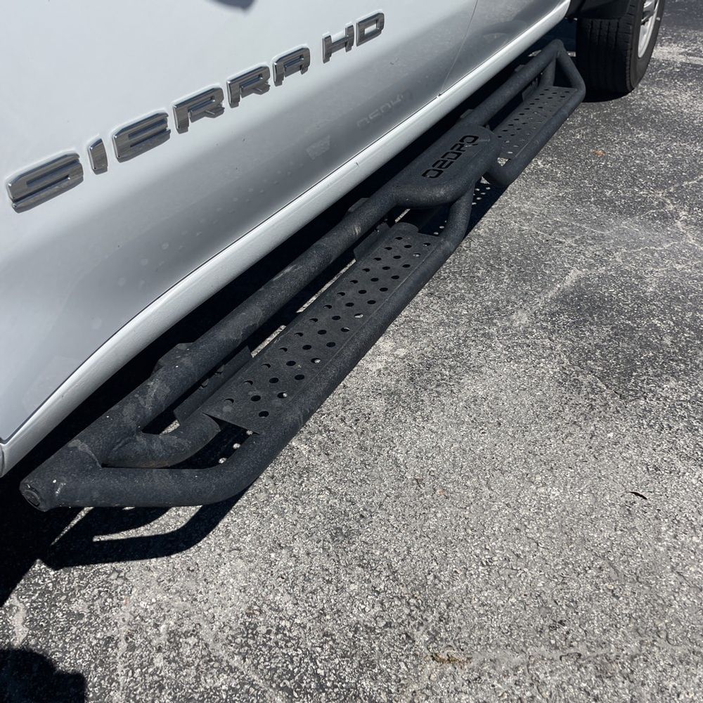 2024 GMC Sierra 2500HD Pro