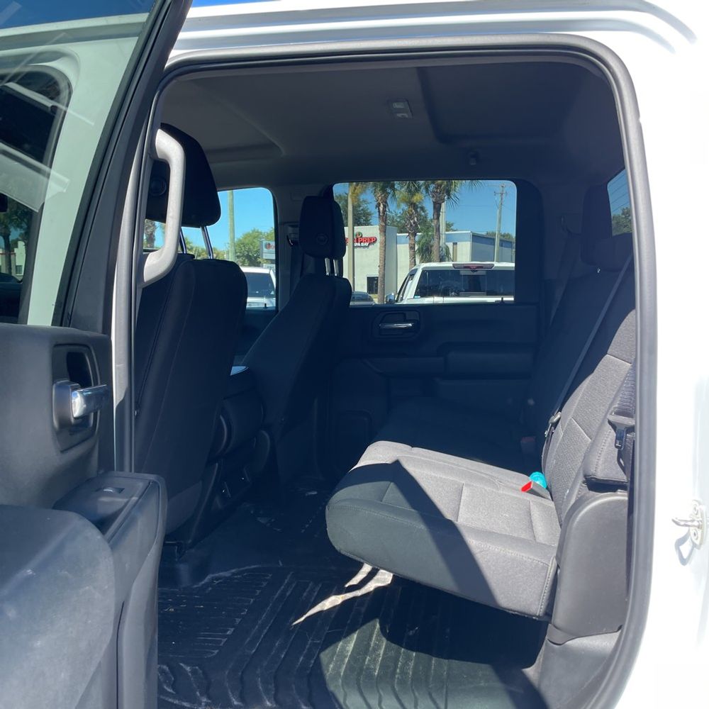 2024 GMC Sierra 2500HD Pro